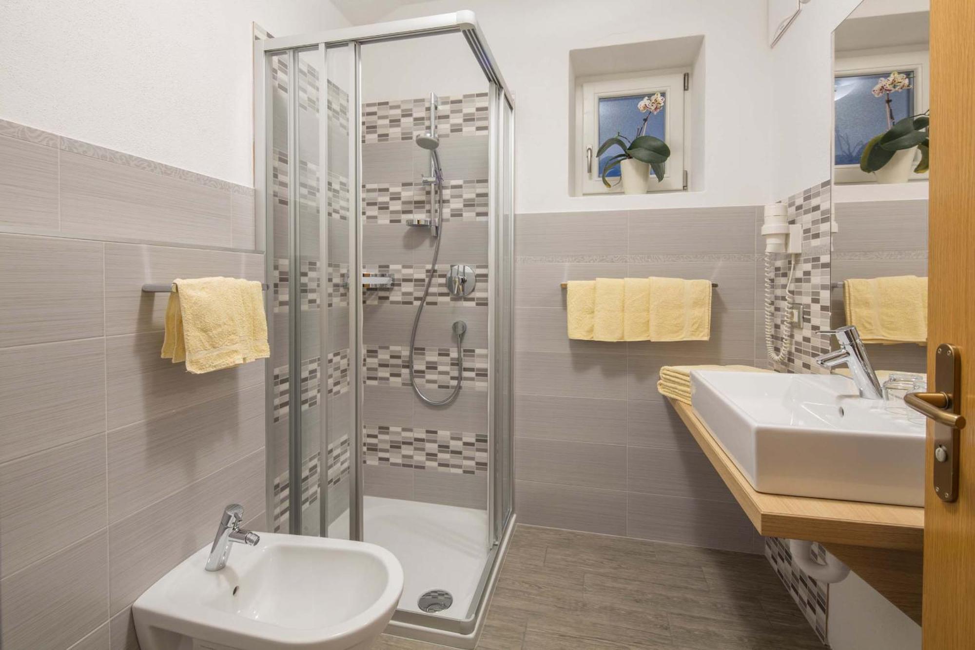 Alpin Apartments Calfosch Chambre photo